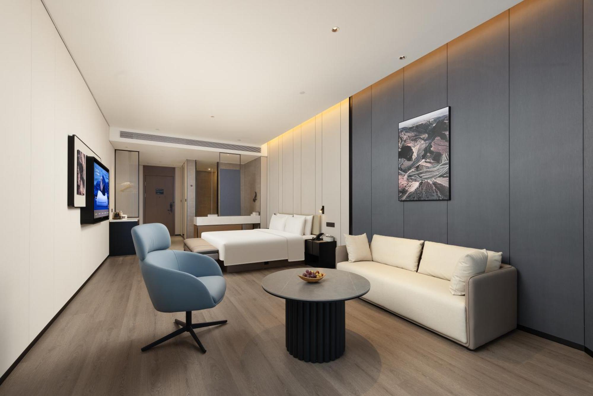 Atour Hotel Haikou International Duty Free City Екстериор снимка